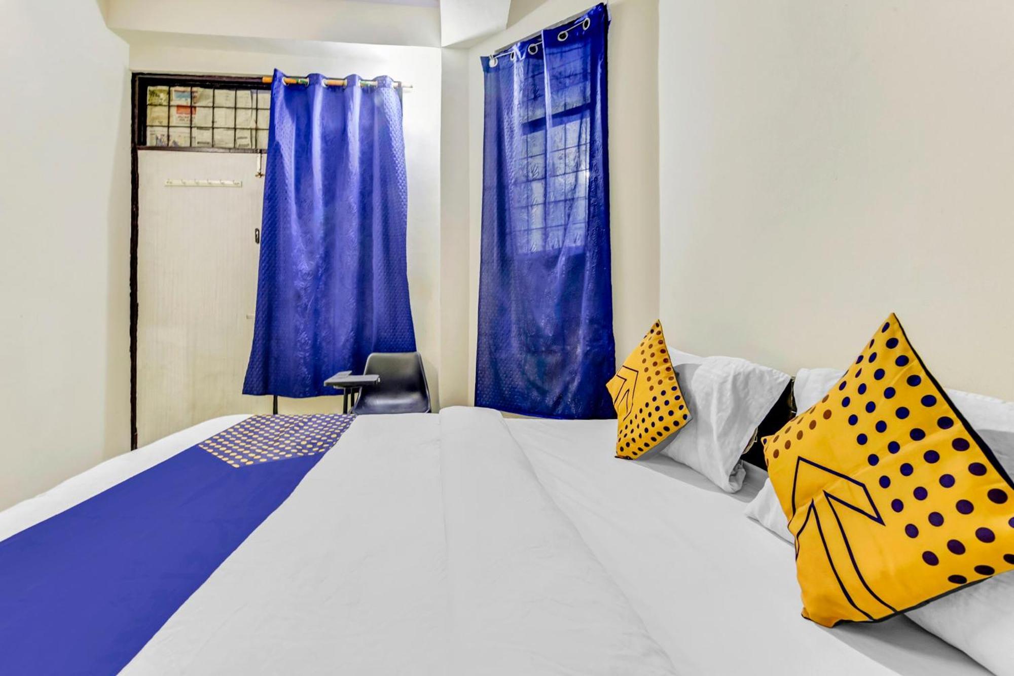 Hotel O Country Residency